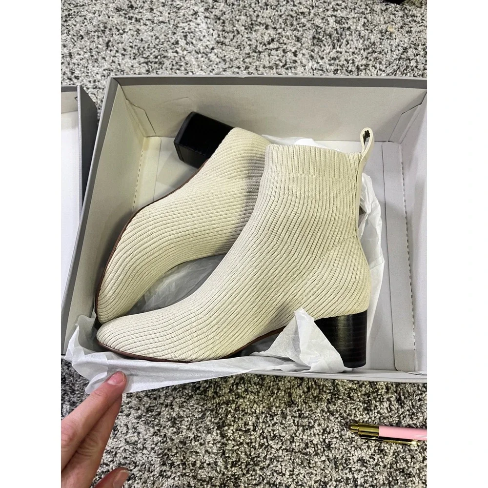 Everlane The Glove Boot‎ Bone ReKnit Sock Bootie Size 5 Sustainable Neutral